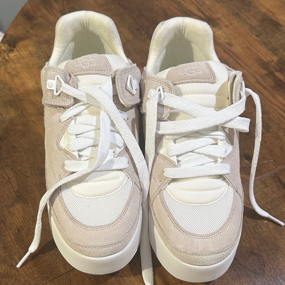 UGG Women’s Cream and White Lace-Up Suede Platform Sneakers